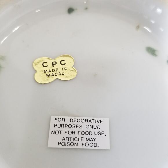 CPC made in Macau porcelain hand painted 10"x4.5"  (11.1473) - Picture 16 of 16